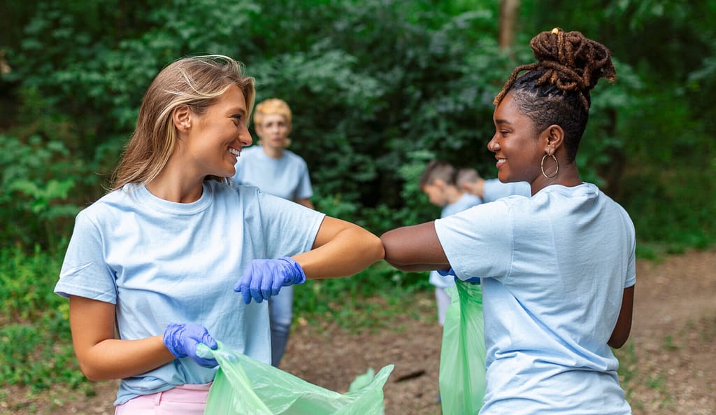 vecteezy recycle waste litter rubbish garbage trash junk clean 23748308 707 scaled e1754323476295