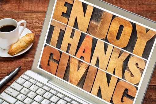 Have You Felt Thankful for Technology Lately? 2 Happy Thanksgiving