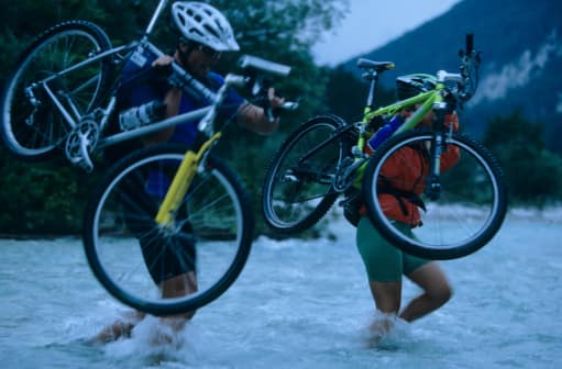 Get Into the Flow Of Things… Automate Tasks and Eliminate Workflow Waste! 7 ThinkstockPhotos imsis550 718